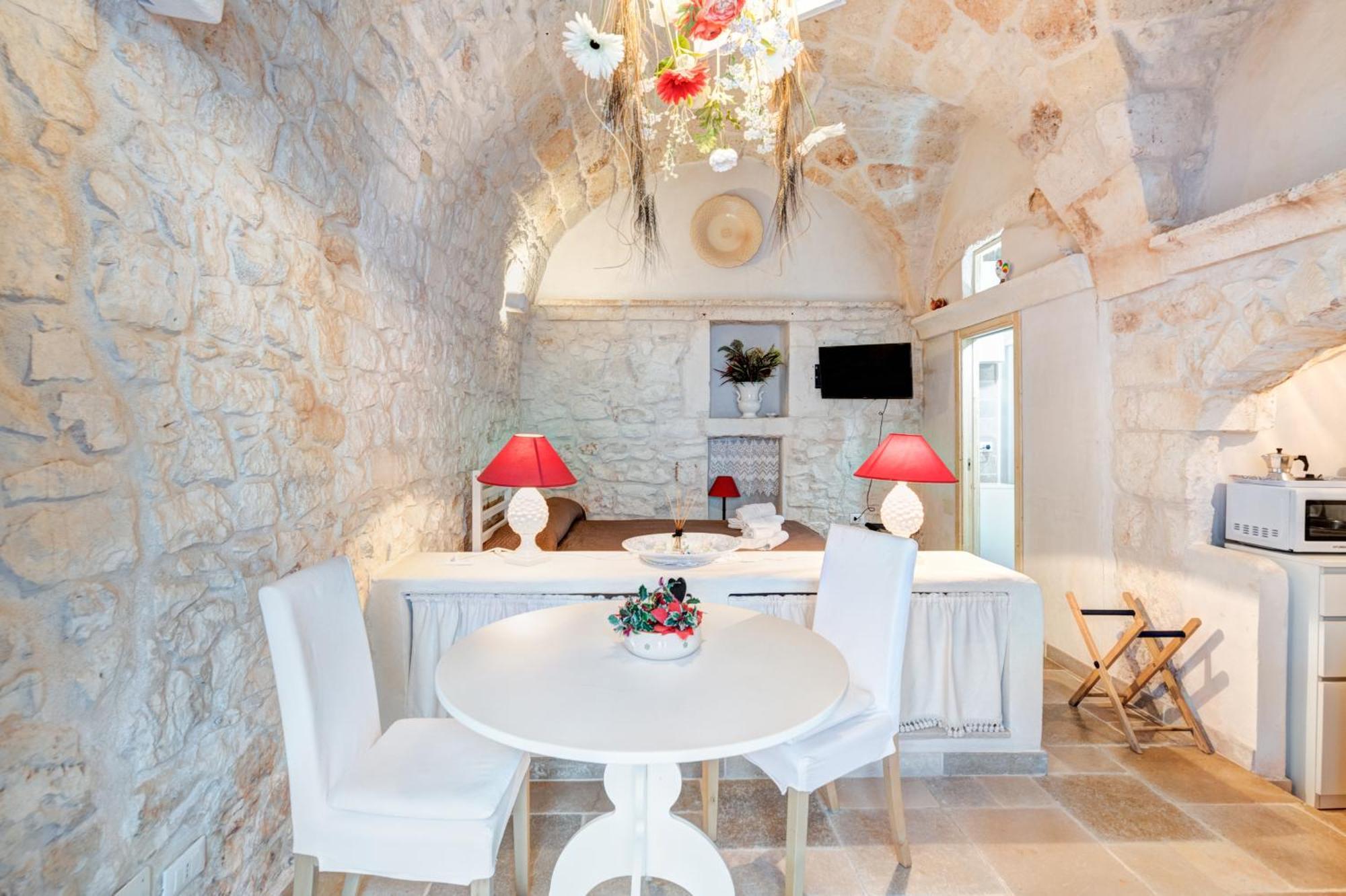 Le Piccole Case Bianche Ostuni Exterior photo